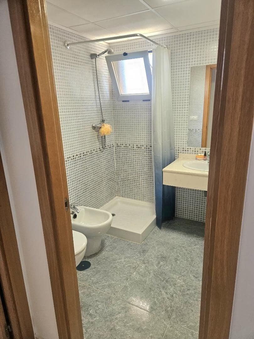 2 bedroom Flat for sale in La Villajoyosa / Vila Joiosa with pool - € 253,000 (Ref: 9839253)