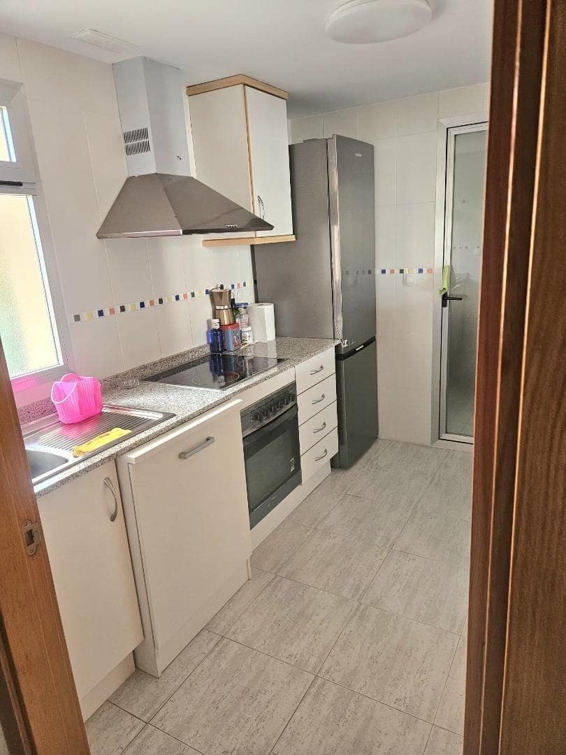 2 bedroom Flat for sale in La Villajoyosa / Vila Joiosa with pool - € 253,000 (Ref: 9839253)