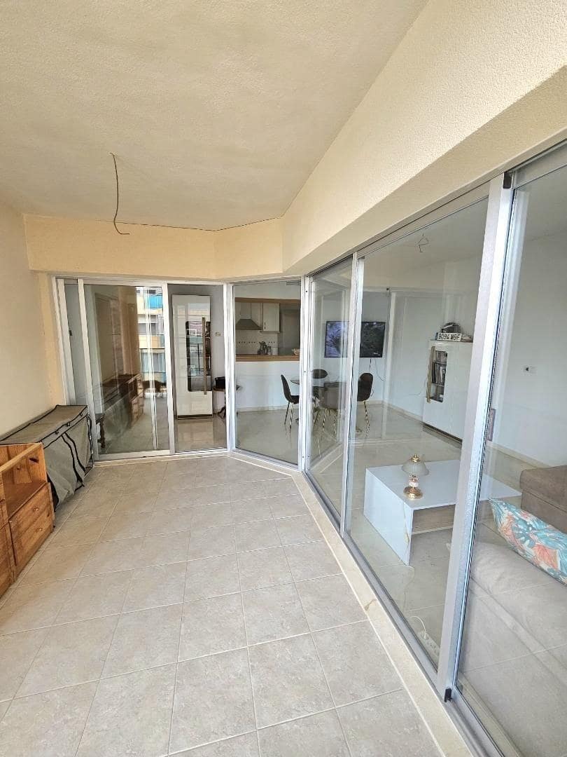 2 bedroom Flat for sale in La Villajoyosa / Vila Joiosa with pool - € 253,000 (Ref: 9839253)