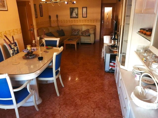 4 quarto Apartamento para venda em Colonia Madrid, Benidorm - 305 000 € (Ref: 9868586)