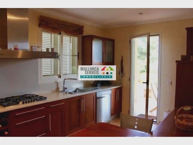 3 chambre Villa/Maison à vendre à Sant Llorenç des Cardassar avec garage - 599 000 € (Ref: 9963421)
