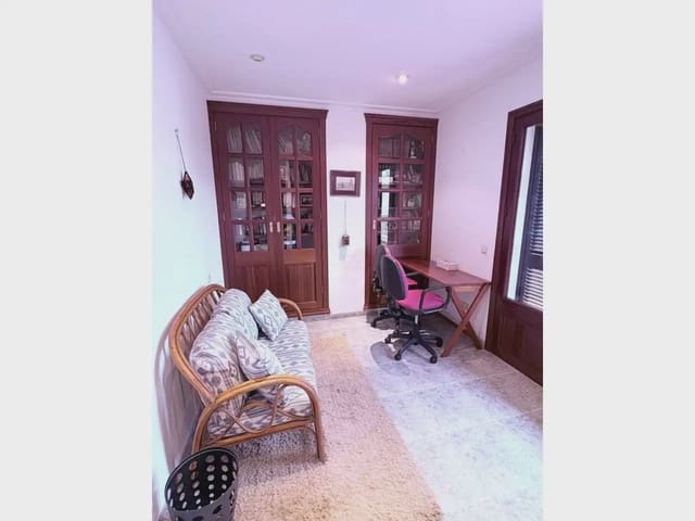 4 chambre Villa/Maison à vendre à Sant Llorenç des Cardassar avec piscine garage - 1 190 000 € (Ref: 9963429)