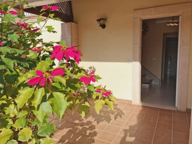 5 chambre Villa/Maison à vendre à Sant Llorenç des Cardassar avec piscine - 1 050 000 € (Ref: 9963431)