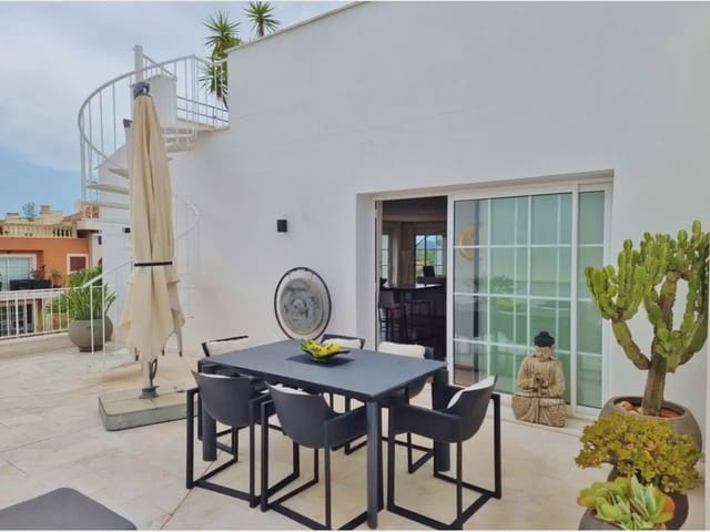 3 slaapkamer Penthouse te koop in Portocristo / Port de Manacor, Manacor met zwembad garage - € 925.000 (Ref: 9963435)