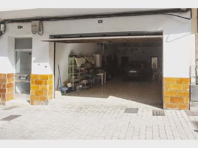 Komercyjne na sprzedaż w Portocristo / Port de Manacor, Manacor - 154 900 € (Ref: 9963438)