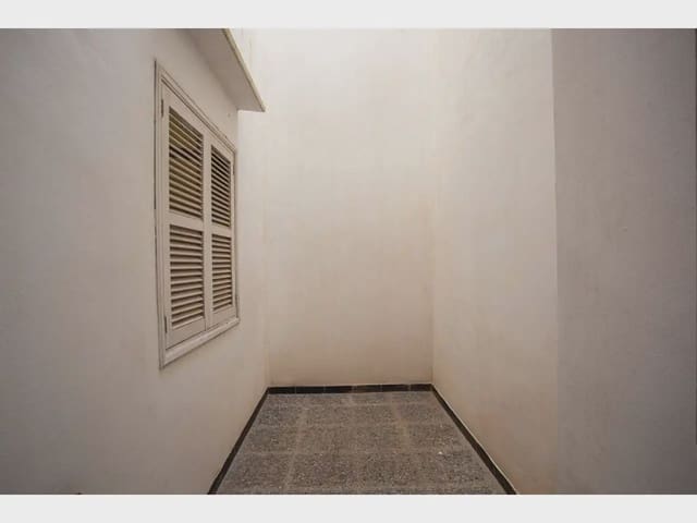 Komercyjne na sprzedaż w Portocristo / Port de Manacor, Manacor - 154 900 € (Ref: 9963438)