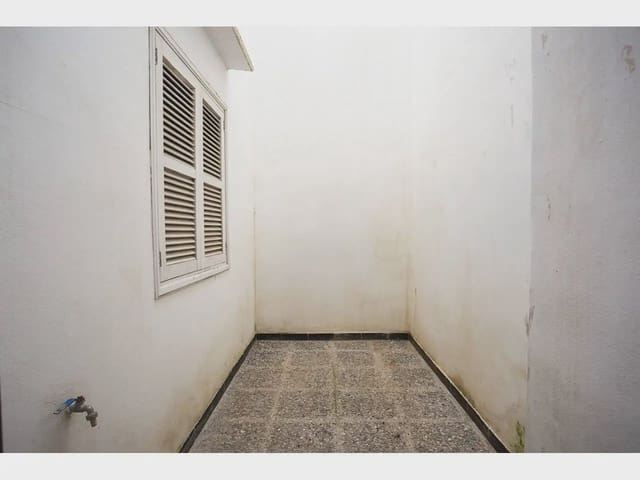 Komercyjne na sprzedaż w Portocristo / Port de Manacor, Manacor - 154 900 € (Ref: 9963438)