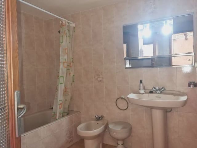 3 soveværelse Byhus til salg i Manacor med garage - € 330.000 (Ref: 9963439)