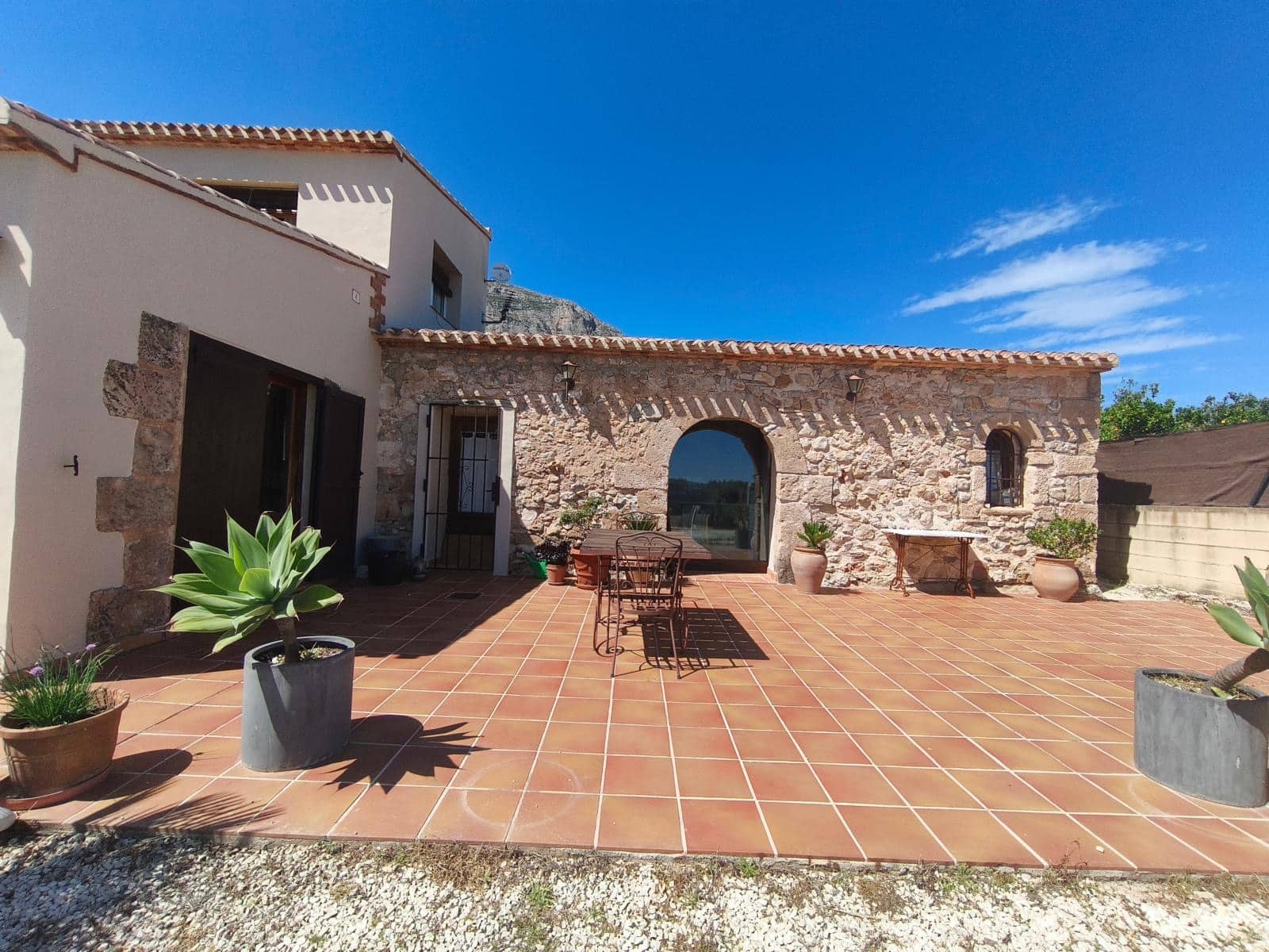 2 bedroom Townhouse for rent in Javea / Xabia - € 1,700 (Ref: 9841742)