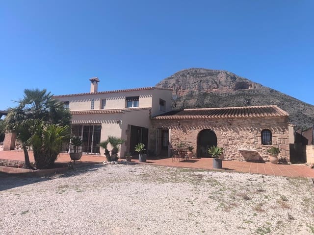 2 bedroom Townhouse for rent in Montgó - Ermita, Javea / Xàbia - € 1,700 (Ref: 9841742)