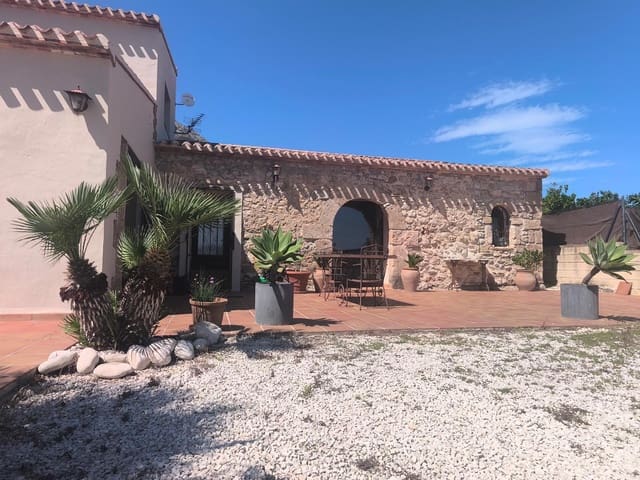 2 bedroom Townhouse for rent in Montgó - Ermita, Javea / Xàbia - € 1,700 (Ref: 9841742)