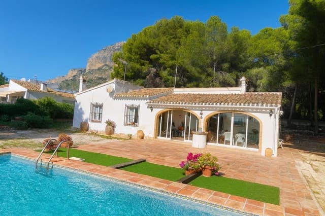 2 bedroom Villa for rent in Partida Tosal - Zona del Castellans, Javea / Xàbia with pool - € 1,500 (Ref: 9844354)