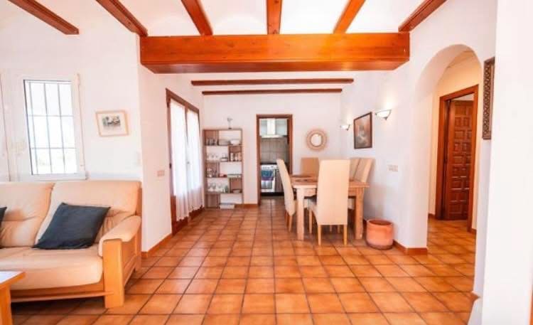 4 soverom Villa til salgs i Javea / Xabia med svømmebasseng - € 699 000 (Ref: 9848183)