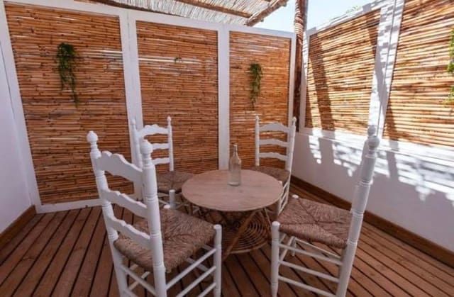 4 quarto Moradia para venda em Cap Martí - El Tossalet - Pinomar, Javea / Xàbia com piscina - 699 000 € (Ref: 9848183)