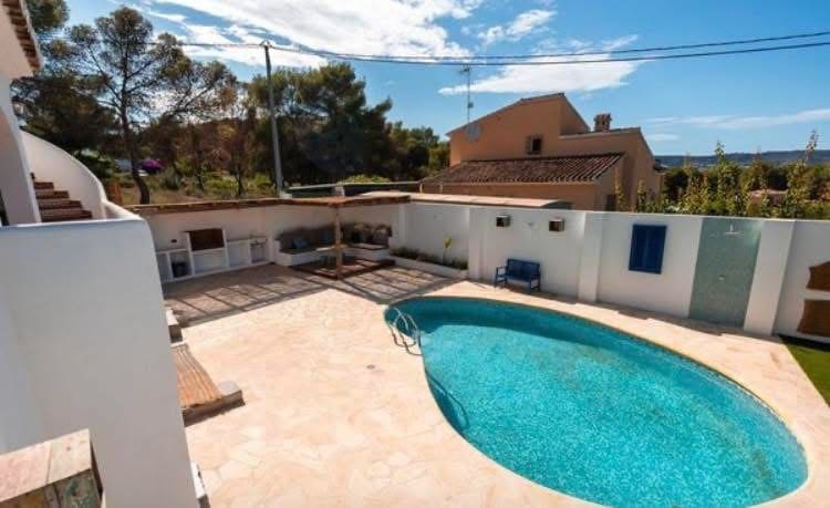 4 soverom Villa til salgs i Javea / Xabia med svømmebasseng - € 699 000 (Ref: 9848183)