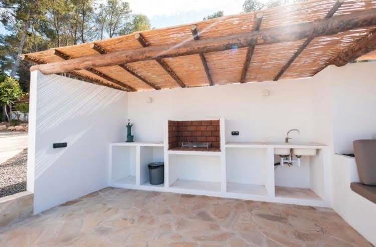 4 soverom Villa til salgs i Javea / Xabia med svømmebasseng - € 699 000 (Ref: 9848183)
