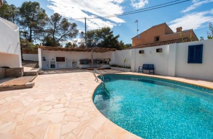 4 soverom Villa til salgs i Javea / Xabia med svømmebasseng - € 699 000 (Ref: 9848183)