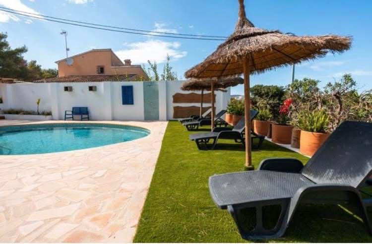4 soverom Villa til salgs i Javea / Xabia med svømmebasseng - € 699 000 (Ref: 9848183)