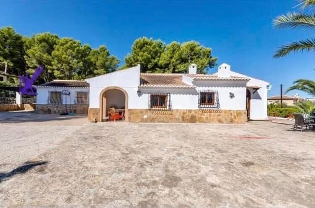 4 makuuhuone Huvila vuokrattavana paikassa Cap Martí - El Tossalet - Pinomar, Javea / Xàbia mukana uima-altaan 
autotalli - 1 800 € (Ref: 9848191)