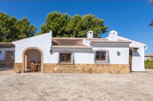 4 makuuhuone Huvila vuokrattavana paikassa Cap Martí - El Tossalet - Pinomar, Javea / Xàbia mukana uima-altaan 
autotalli - 1 800 € (Ref: 9848191)