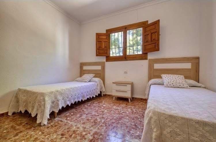 4 sypialnia Willa do wynajęcia w Javea / Xabia z basenem garażem - 1 800 € (Ref: 9848191)