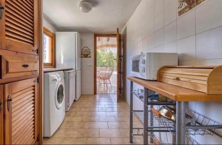 4 sypialnia Willa do wynajęcia w Javea / Xabia z basenem garażem - 1 800 € (Ref: 9848191)