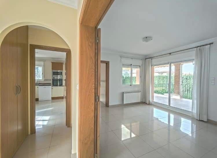 4 bedroom Villa for sale in Denia with pool garage - € 795,000 (Ref: 9854344)
