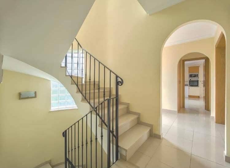4 bedroom Villa for sale in Denia with pool garage - € 795,000 (Ref: 9854344)