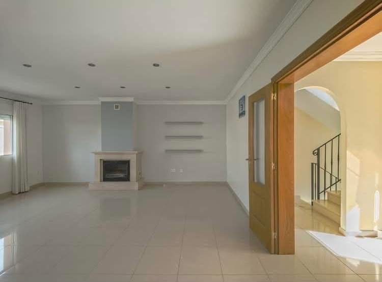 4 bedroom Villa for sale in Denia with pool garage - € 795,000 (Ref: 9854344)