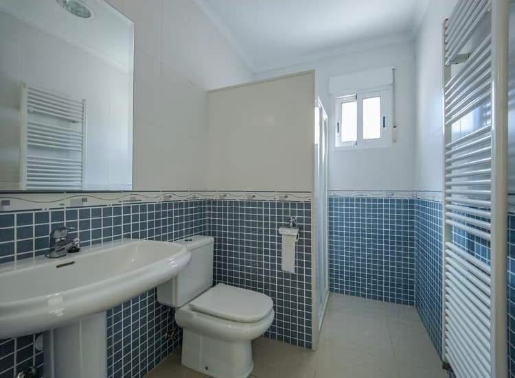 4 bedroom Villa for sale in Denia with pool garage - € 795,000 (Ref: 9854344)
