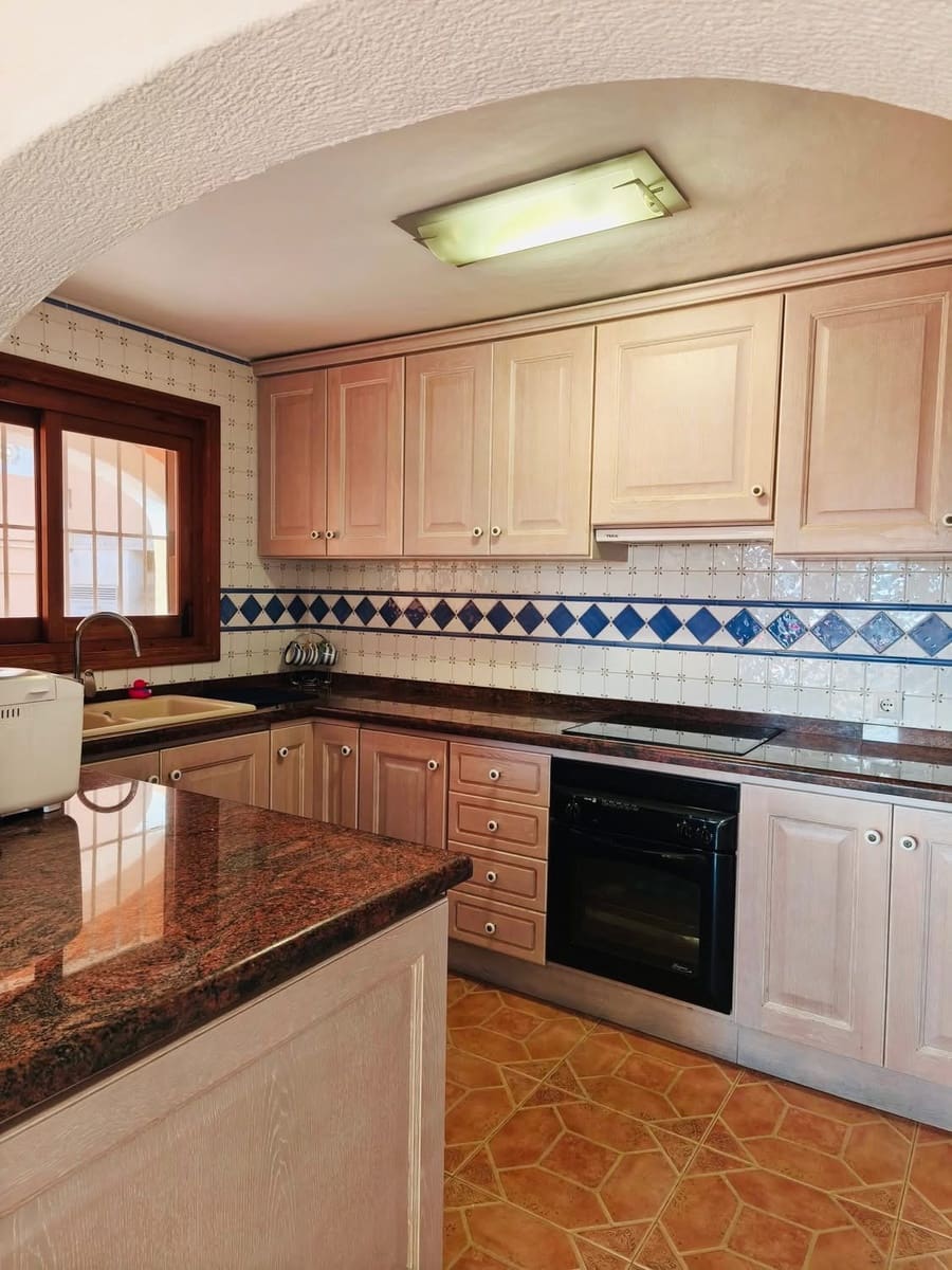 3 slaapkamer Villa te koop in Javea / Xabia met zwembad - € 795.000 (Ref: 9854345)