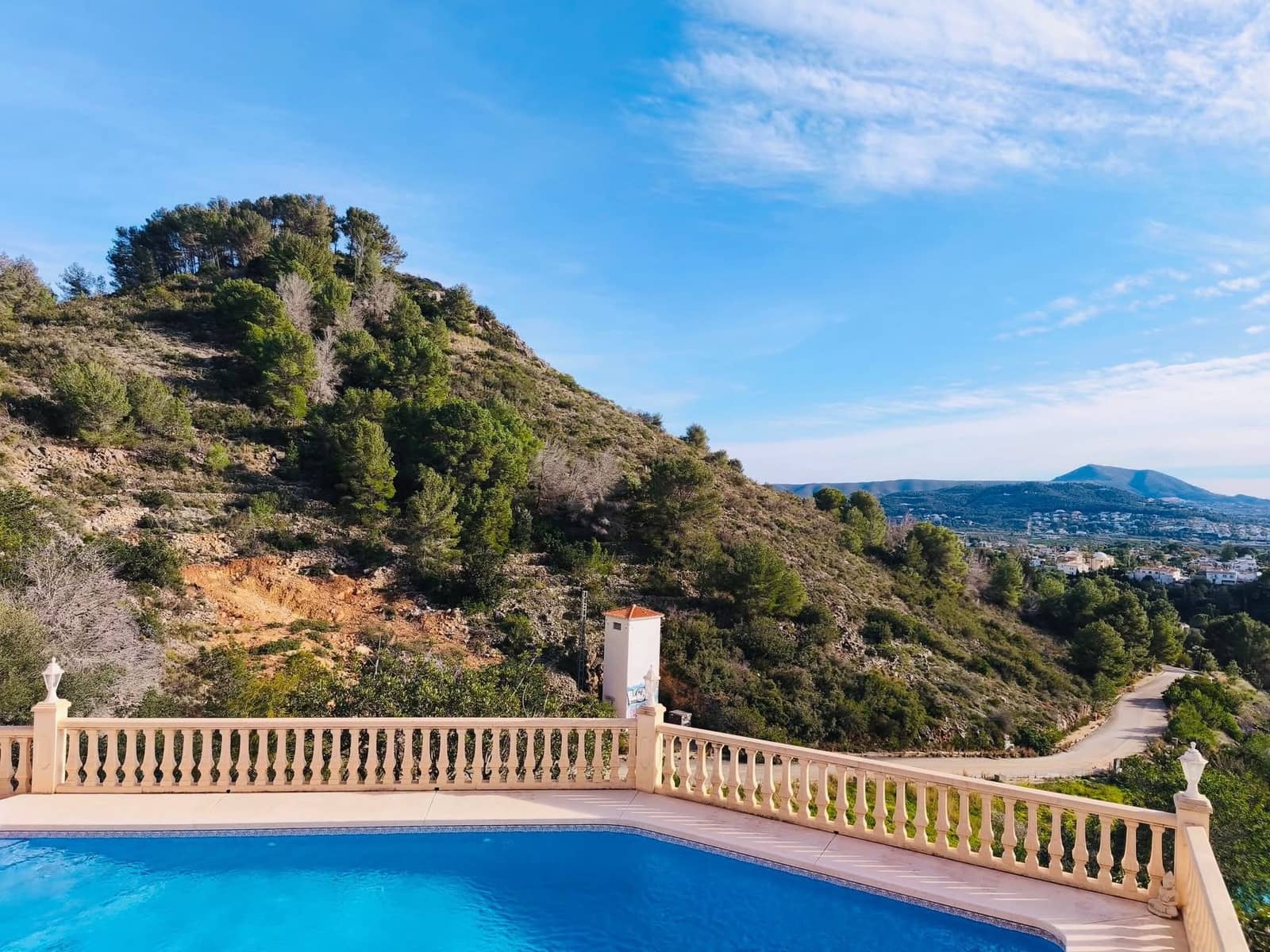 3 slaapkamer Villa te koop in Javea / Xabia met zwembad - € 795.000 (Ref: 9854345)
