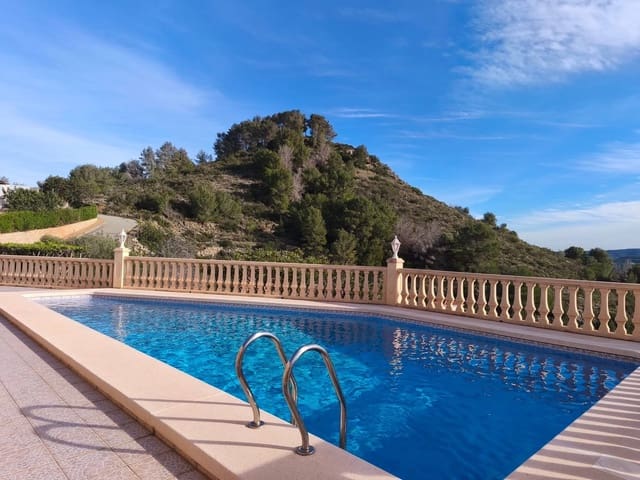 3 soveværelse Villa til leje i Partida Tosal - Zona del Castellans, Javea / Xàbia med swimmingpool - € 2.500 (Ref: 9854346)