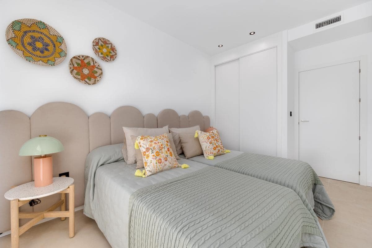 4 quarto Moradia para venda em Los Alcazares com piscina garagem - 685 000 € (Ref: 9544242)