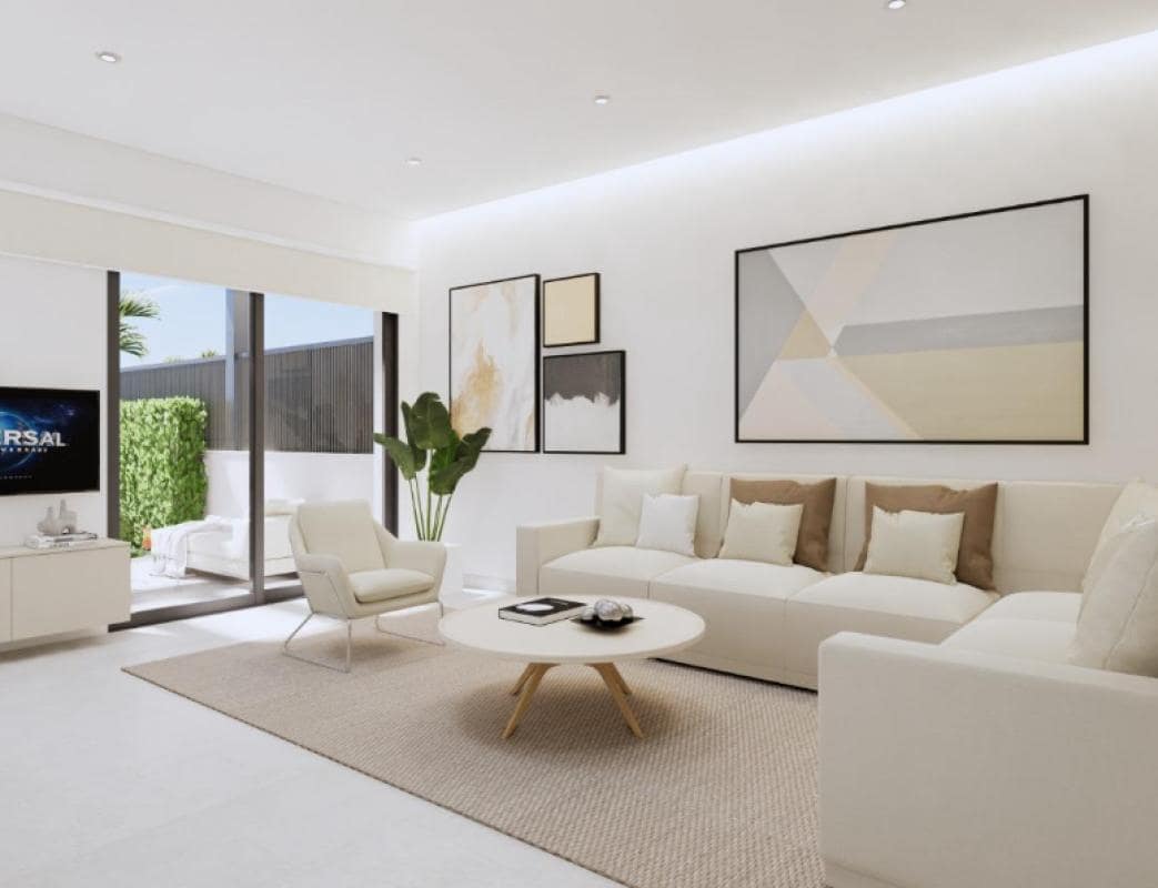 Casa de 3 habitaciones en Los Alcázares en venta con piscina - 1.390.000 € (Ref: 9546600)