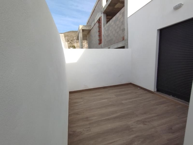 5 quarto Moradia para venda em Fortuna com piscina - 295 000 € (Ref: 9546820)