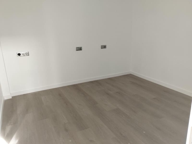 5 quarto Moradia para venda em Fortuna com piscina - 295 000 € (Ref: 9546820)