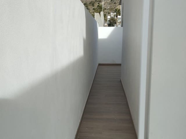 5 quarto Moradia para venda em Fortuna com piscina - 295 000 € (Ref: 9546820)