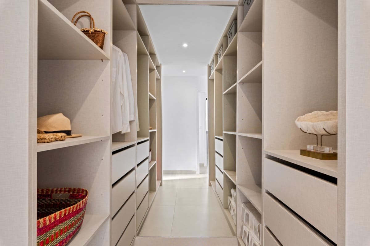 3 makuuhuone Huvila myytävänä paikassa Mar de Cristal mukana uima-altaan - 549 000 € (Ref: 9546837)