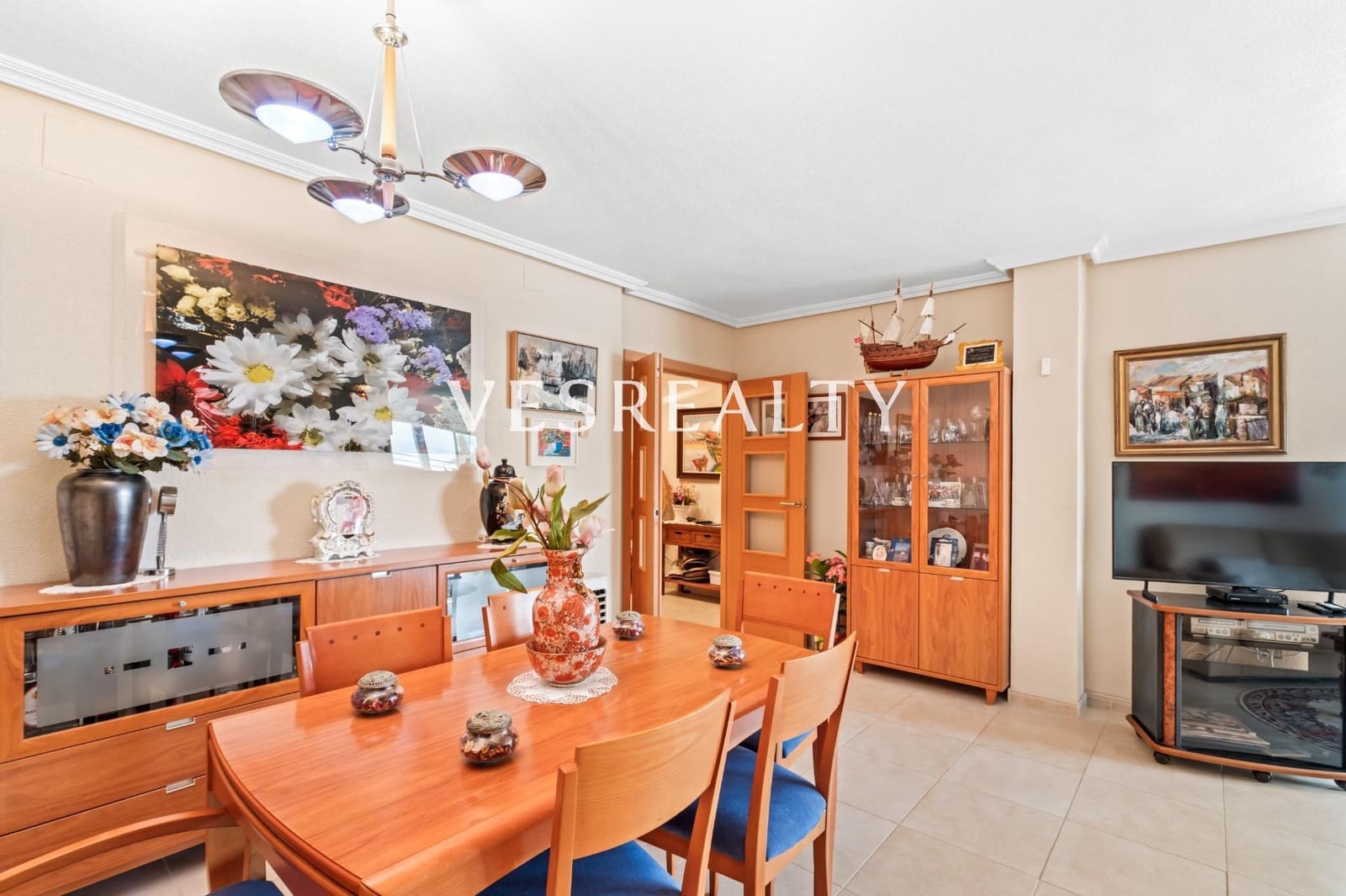 4 slaapkamer Appartement te koop in Alicante stad met zwembad - € 490.000 (Ref: 10047537)
