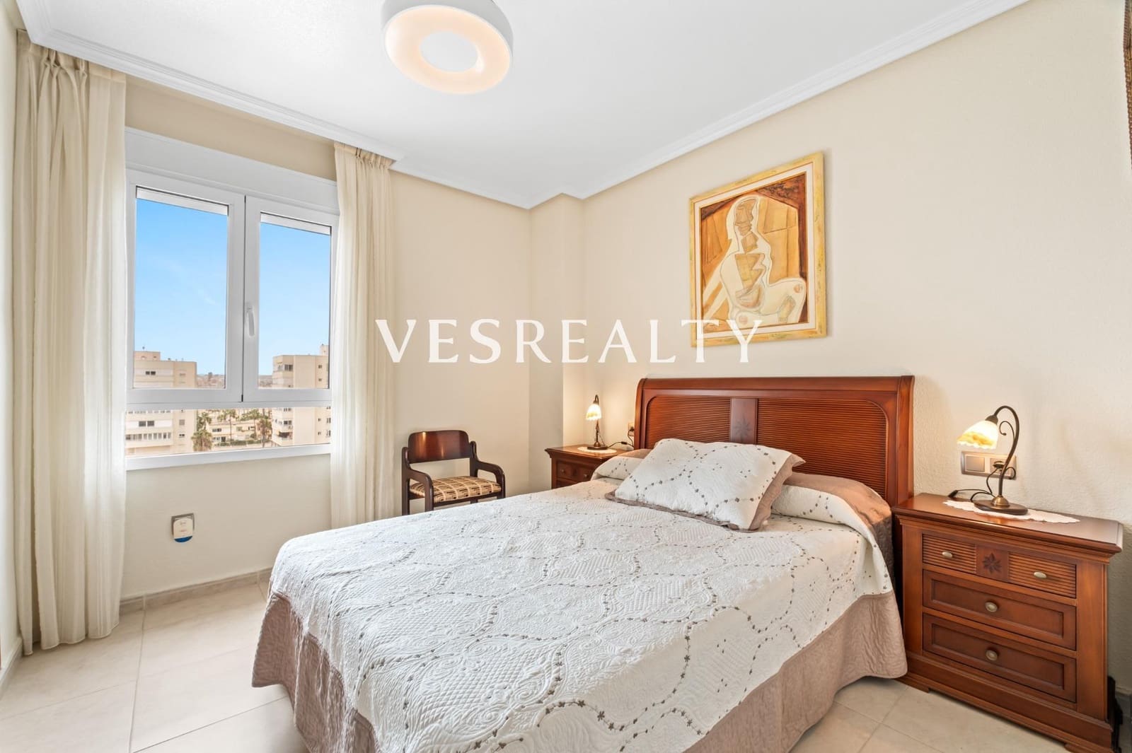4 slaapkamer Appartement te koop in Alicante stad met zwembad - € 490.000 (Ref: 10047537)