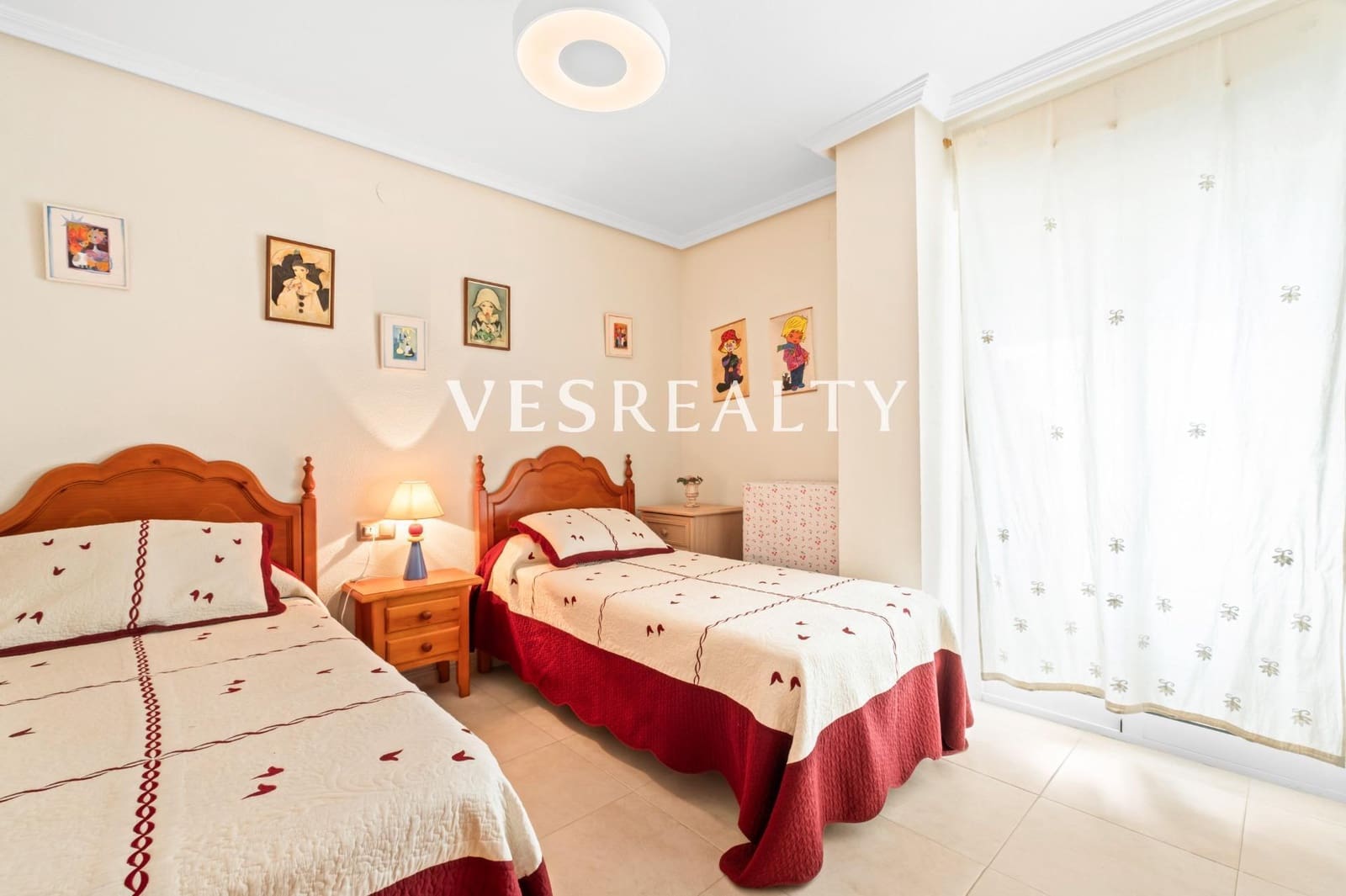 4 slaapkamer Appartement te koop in Alicante stad met zwembad - € 490.000 (Ref: 10047537)