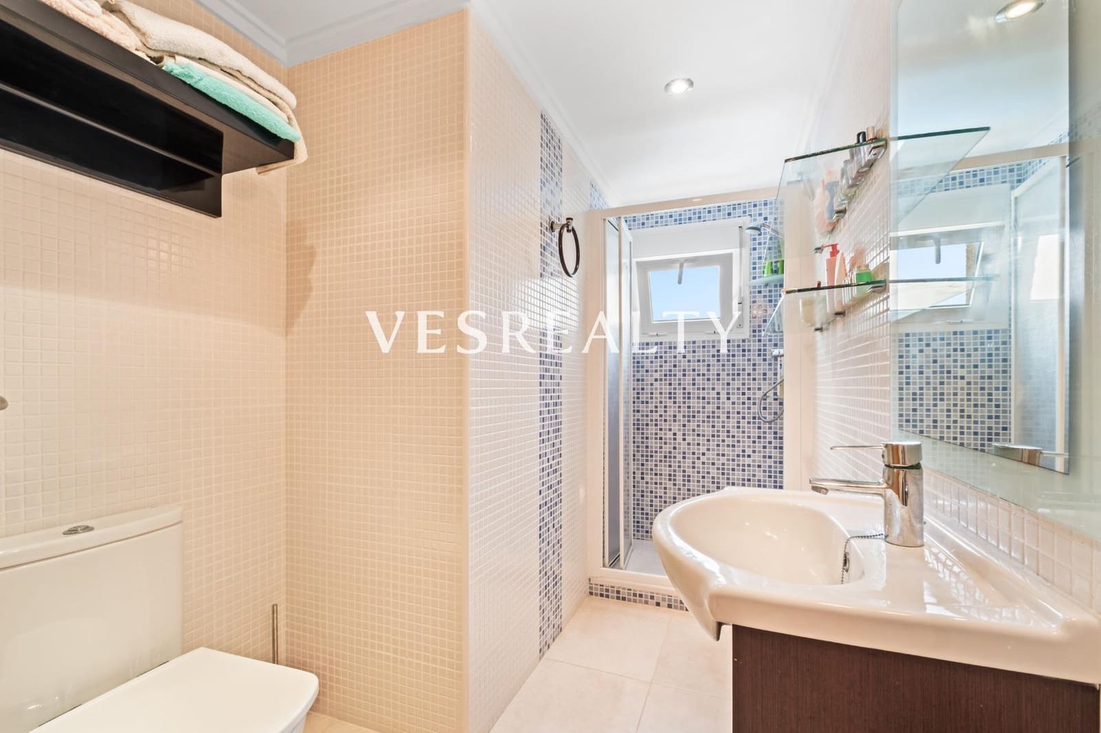 4 slaapkamer Appartement te koop in Alicante stad met zwembad - € 490.000 (Ref: 10047537)