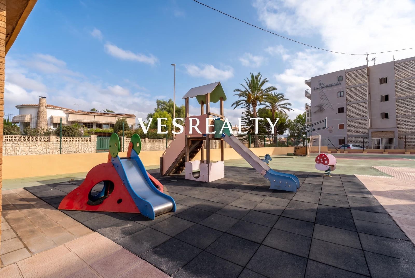 3 sovrum Lägenhet till salu i El Campello med pool garage - 450 000 € (Ref: 10049554)