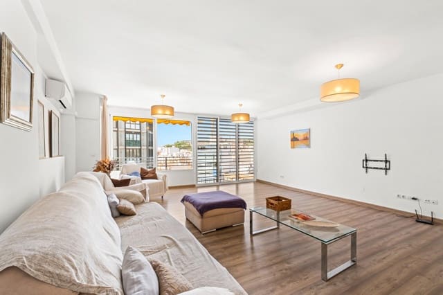 2 soveværelse Lejlighed til salg i Mercado, Alicante by - € 395.000 (Ref: 10070860)