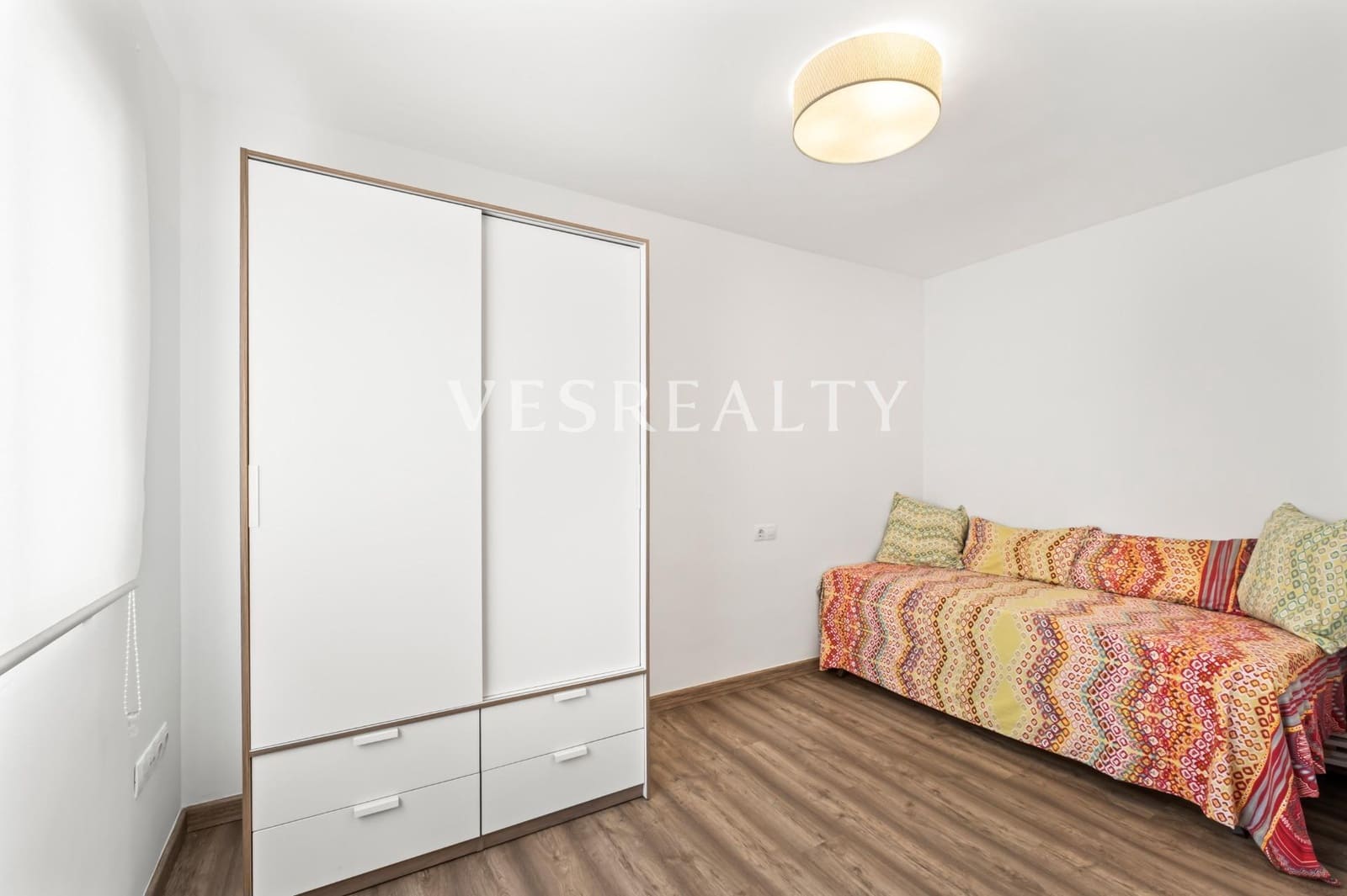 2 bedroom Flat for sale in Alicante / Alacant city - € 395,000 (Ref: 10070860)