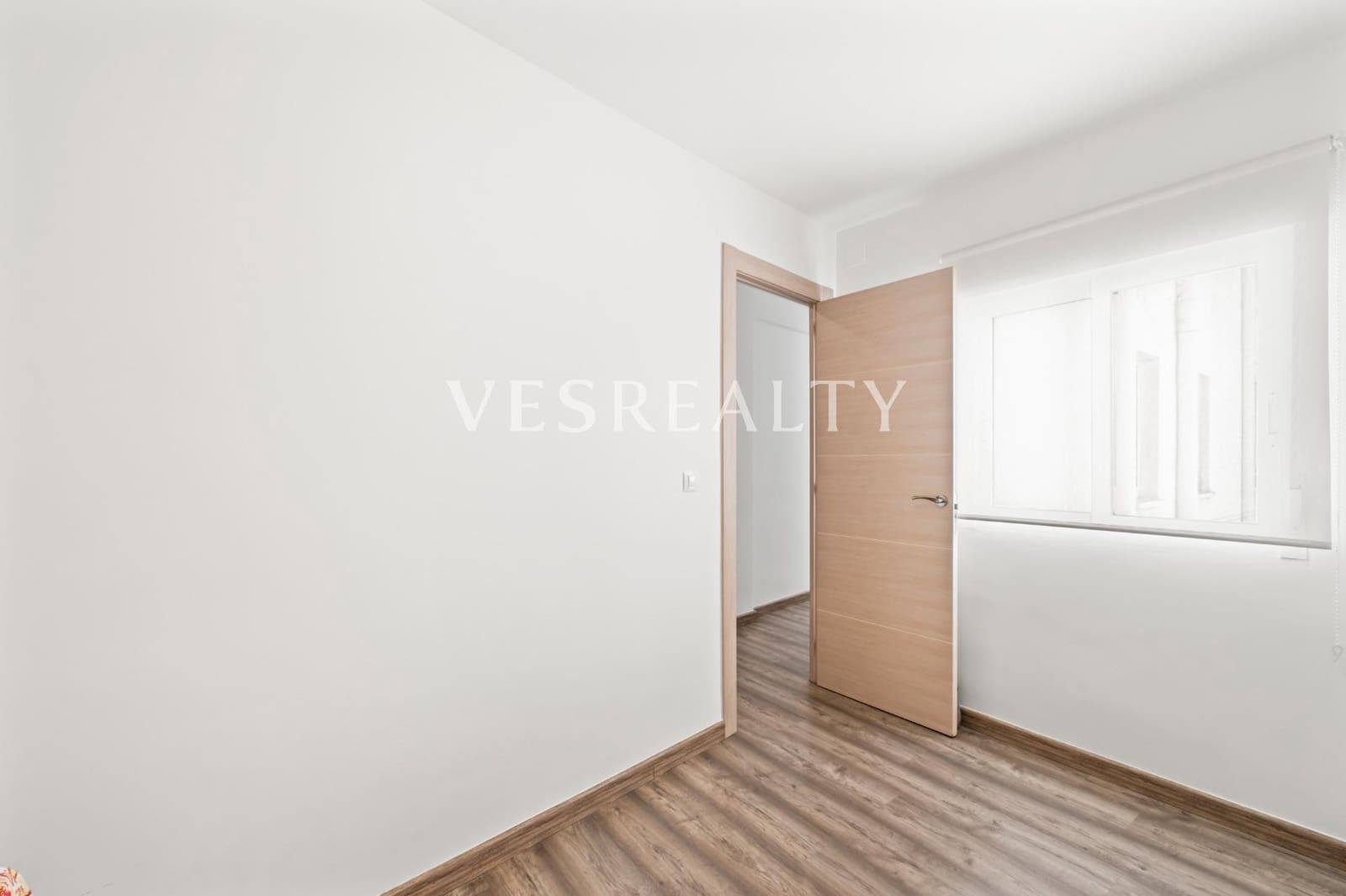 2 bedroom Flat for sale in Alicante / Alacant city - € 395,000 (Ref: 10070860)