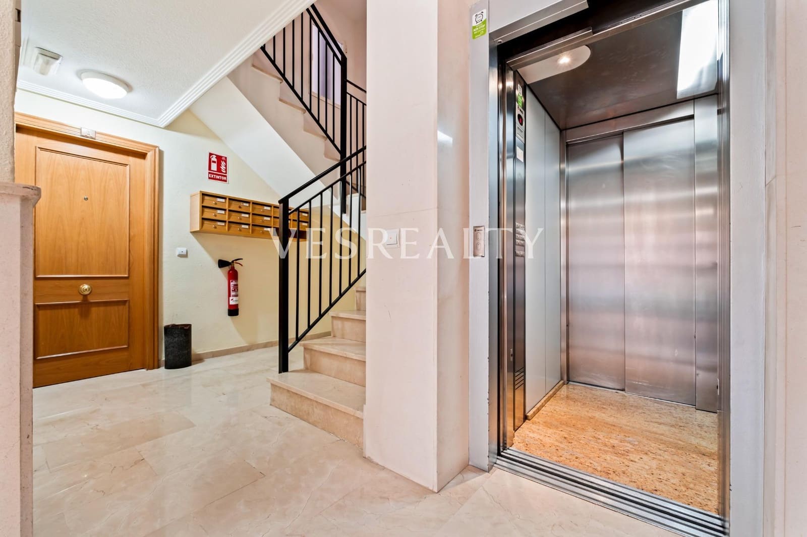 3 sypialnia Mieszkanie na sprzedaż w Miasto Alicante / Alacant - 330 000 € (Ref: 10072643)