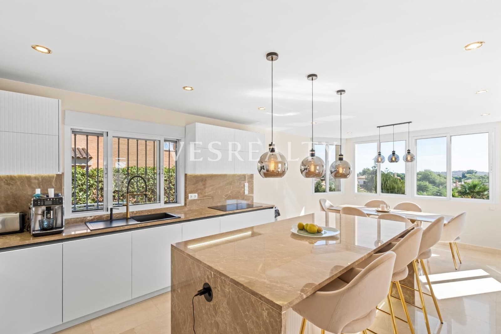 5 camera da letto Villa in vendita in Muchamiel / Mutxamel con piscina - 1.250.000 € (Rif: 10086433)