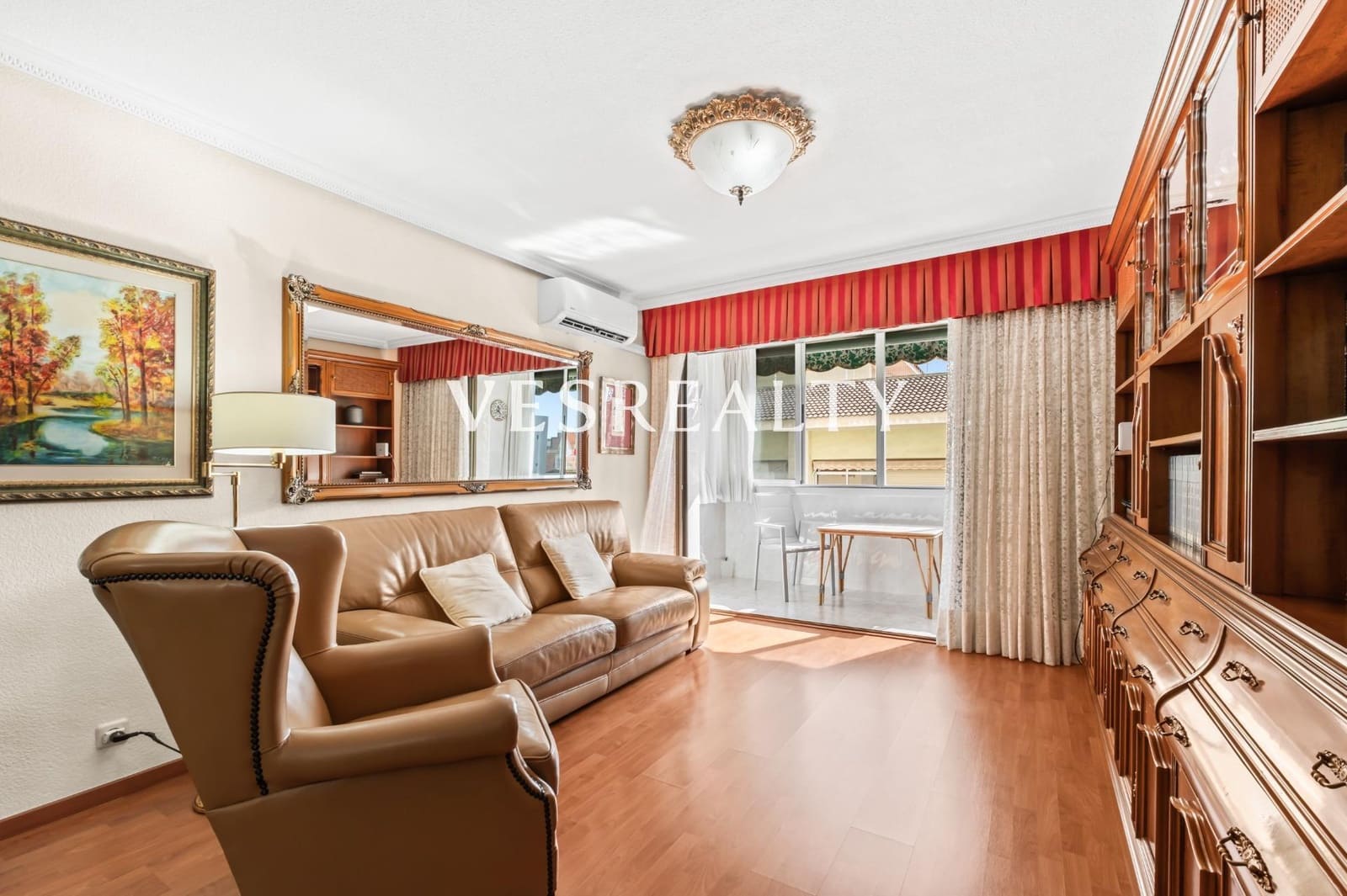 4 soverom Leilighet til salgs i Alicante by med garasje - € 295 000 (Ref: 10139940)